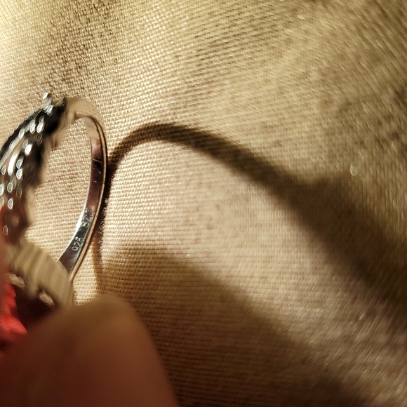 STERLING SWAROVSKI RUBY RING - Picture 3 of 3